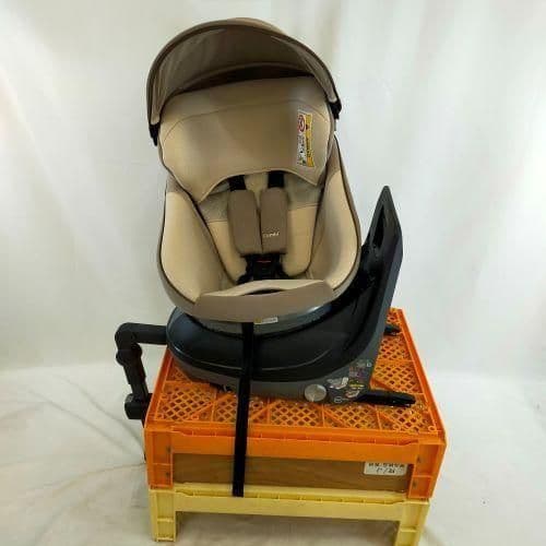 クルムーヴ スマート ISOFIX エッグショック tete a tete （バースデイ